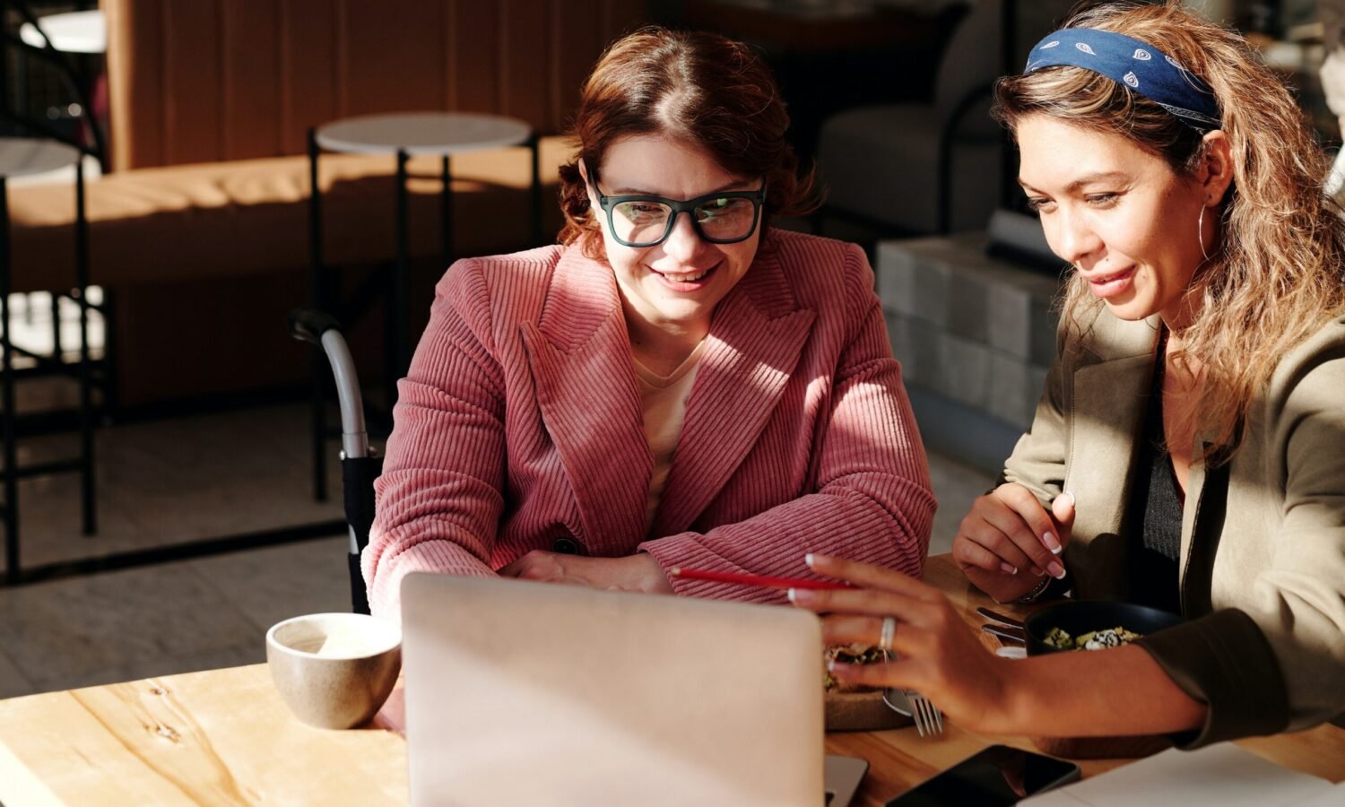 Case Study: How a Freelancer Built a Six-Figure Business